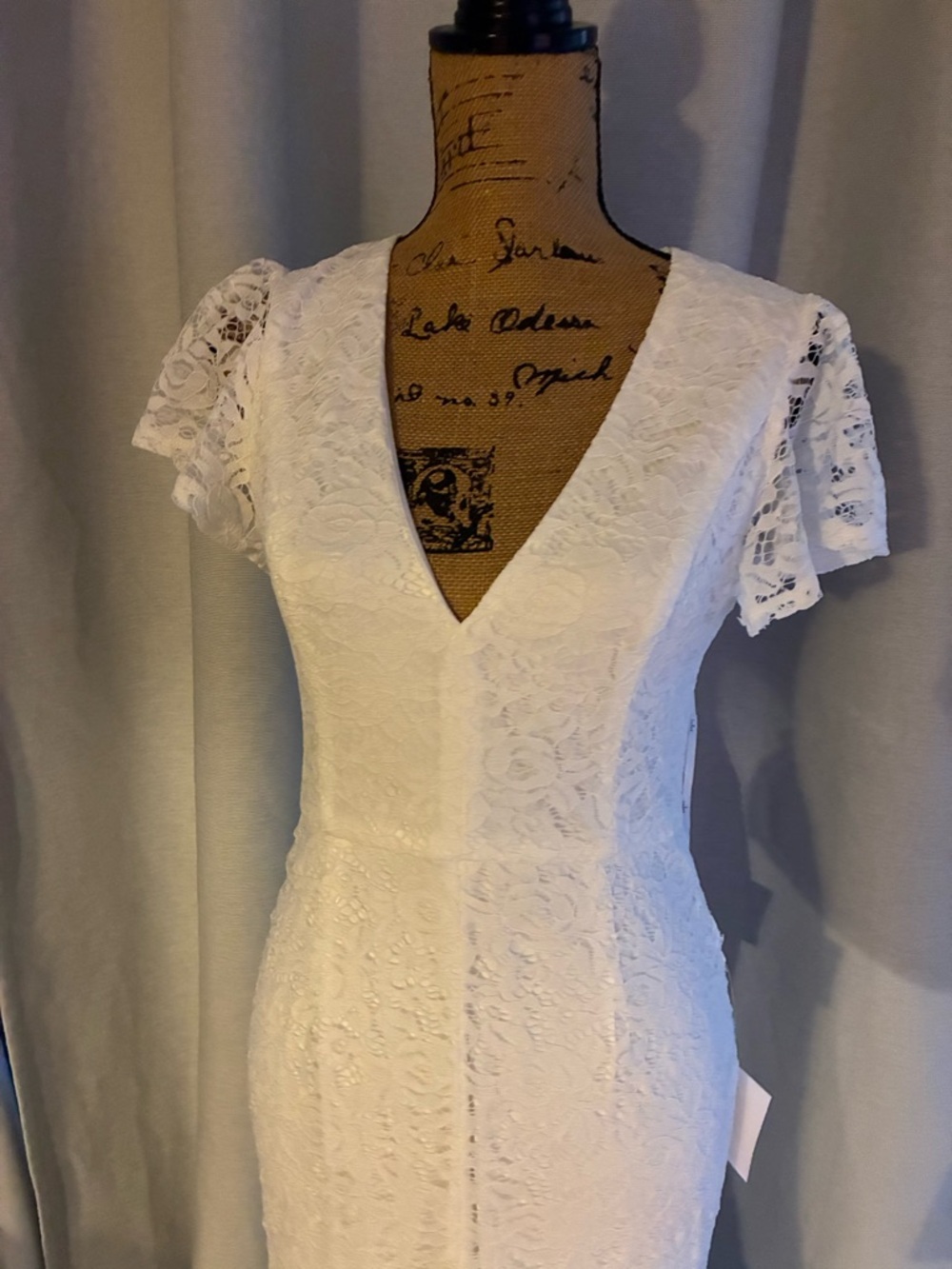 Lulu's Ivory Lace V-Neck Maxi Dress with Front Slit - Picture 7 of 11